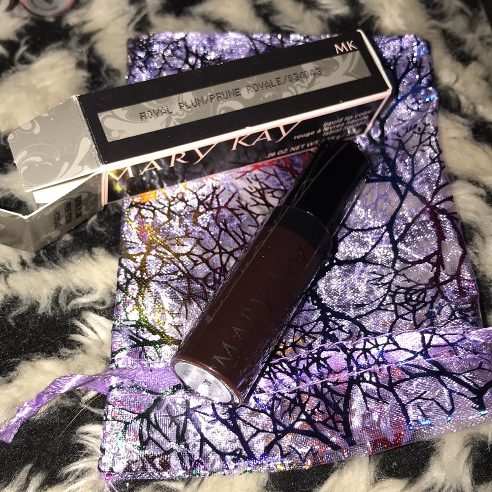 Mary Kay liquid lip color Royal Plum New in box - Picture 2 of 2